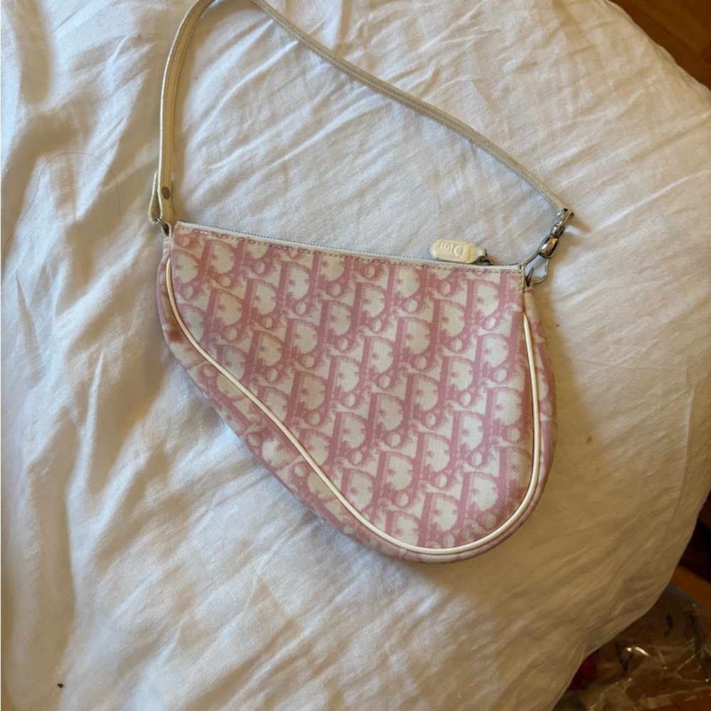 Dior Pink Saddle Shoulder Bag with Iconic Design